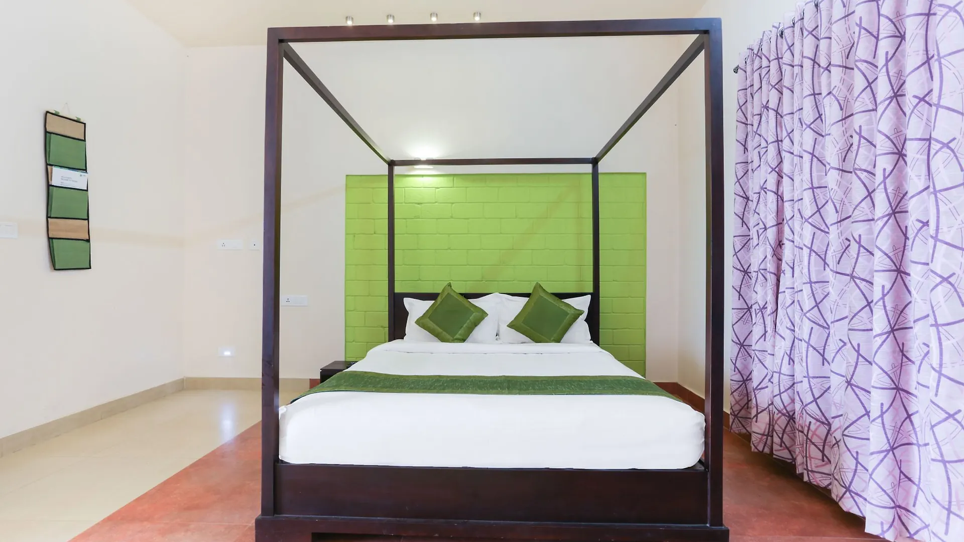 Treebo Forest County Munnar Hotel